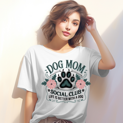 Dog Mom -Women's Relaxed T-Shirt