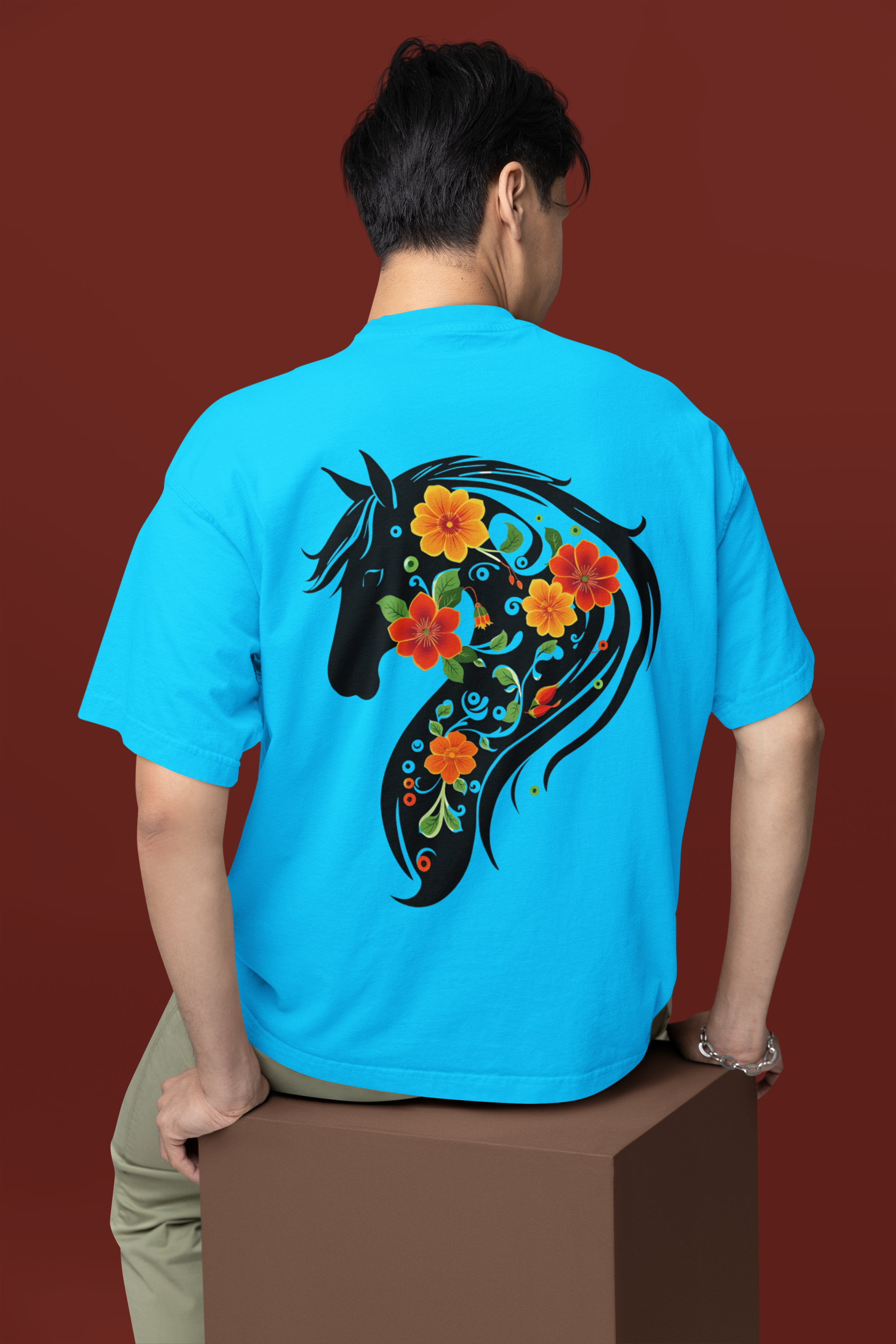 Royal Spirit Horse Graphics Unisex Oversized Classic T-Shirt